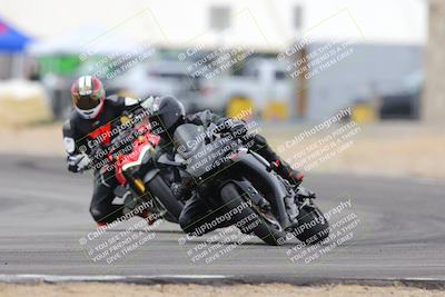 media/Jan-15-2023-SoCal Trackdays (Sun) [[c1237a034a]]/Turn 2 Set 2 (1155am)/